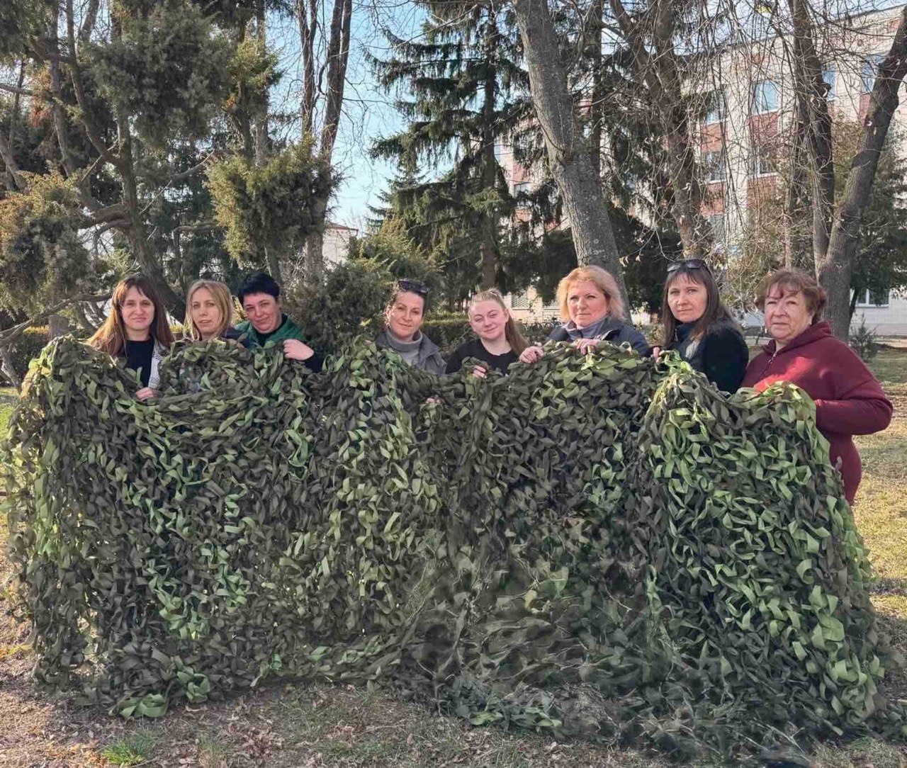 Фотографія жінки з сітками